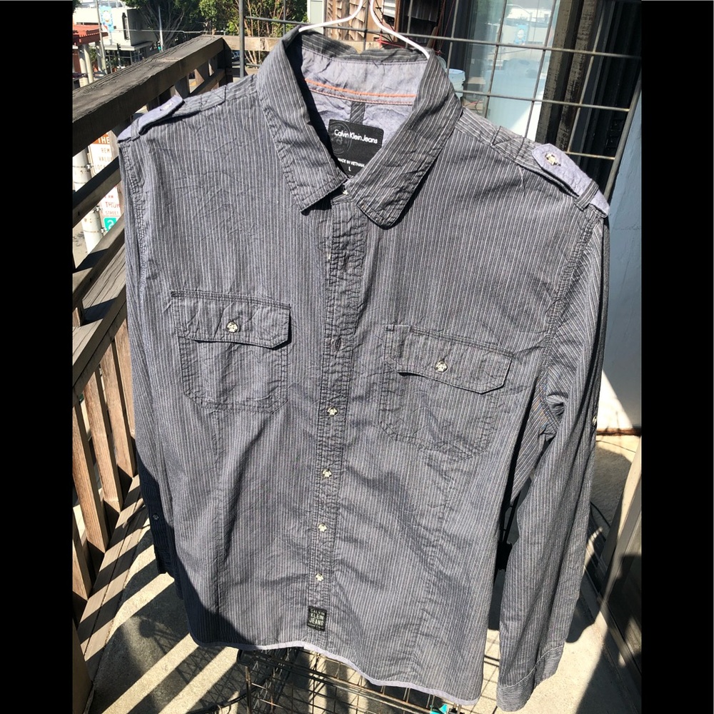 Shirt with Double Button Pockets